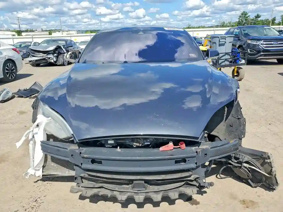 5YJSA1H29FF098649 2015 TESLA MODEL S-4