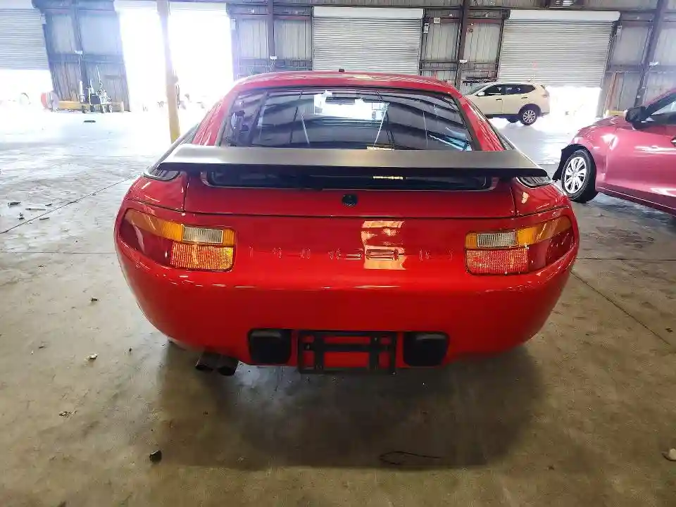 WP0JB0920JS860666 1988 PORSCHE 928-5