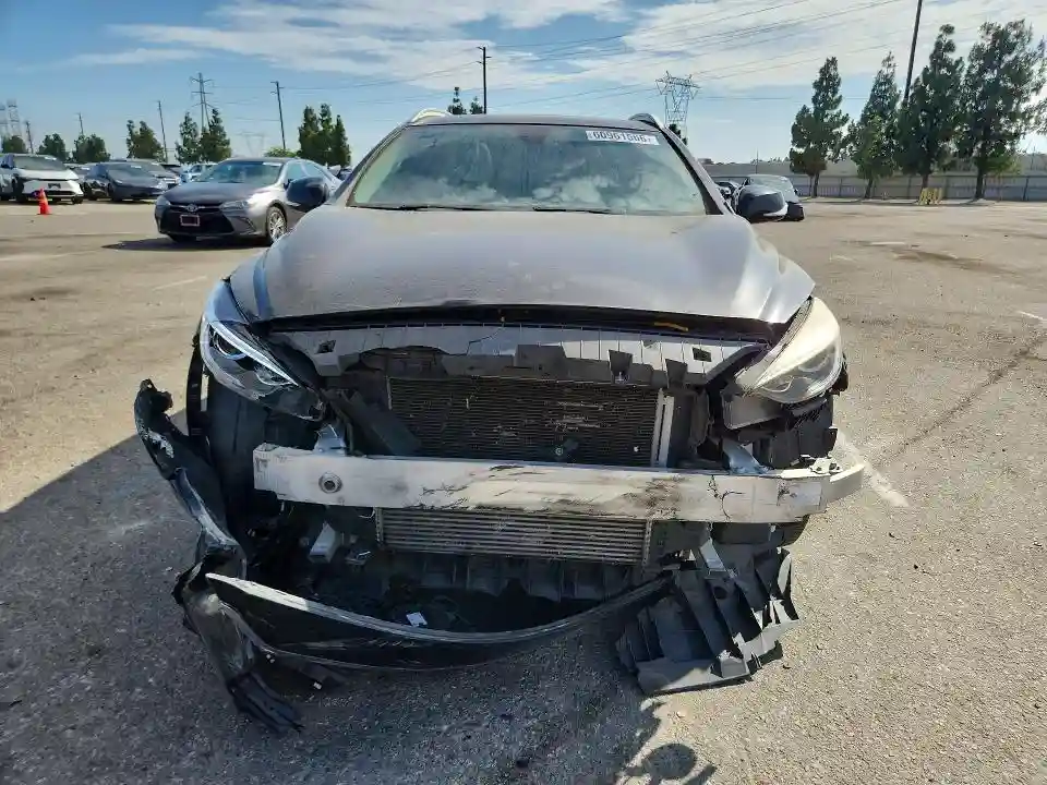 SJKCH5CP8KA010362 2019 INFINITI QX30-4