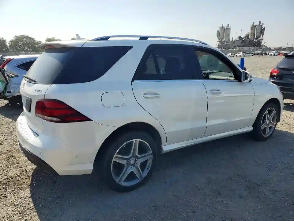 4JGDA5GB5GA633211 2016 MERCEDES-BENZ GLE-CLASS-2