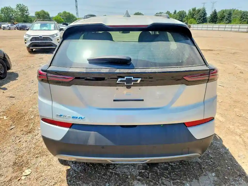 1G1FY6S02P4125970 2023 CHEVROLET BOLT-5