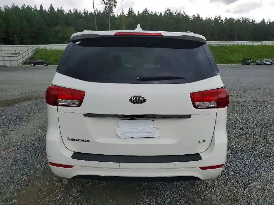 KNDMB5C13G6213674 2016 KIA SEDONA-5