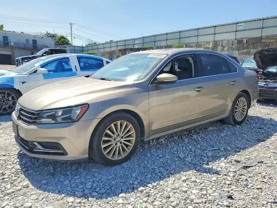 1VWBT7A36GC014458 2016 VOLKSWAGEN PASSAT-0