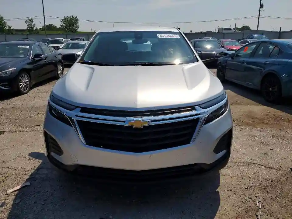 3GNAXHEVXNS178430 2022 CHEVROLET EQUINOX-4