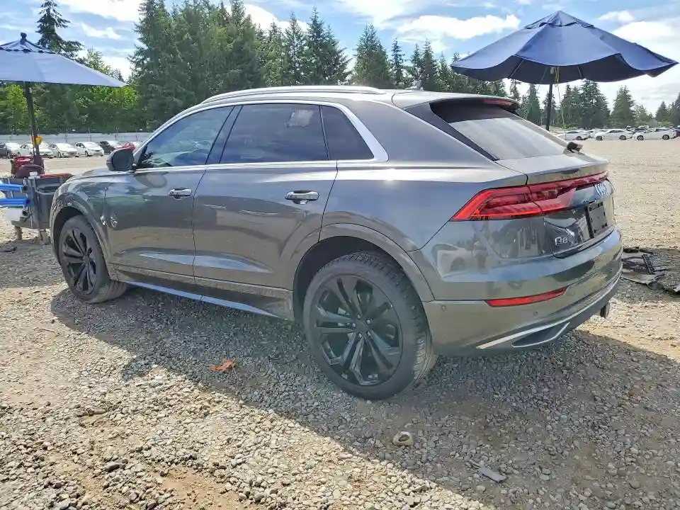 WA1CVAF16KD012146 2019 AUDI Q8-1