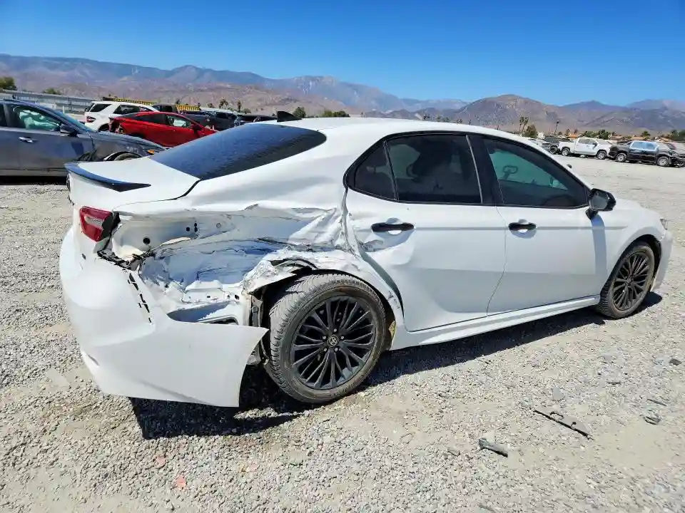 4T1G11AK3LU380140 2020 TOYOTA CAMRY-2