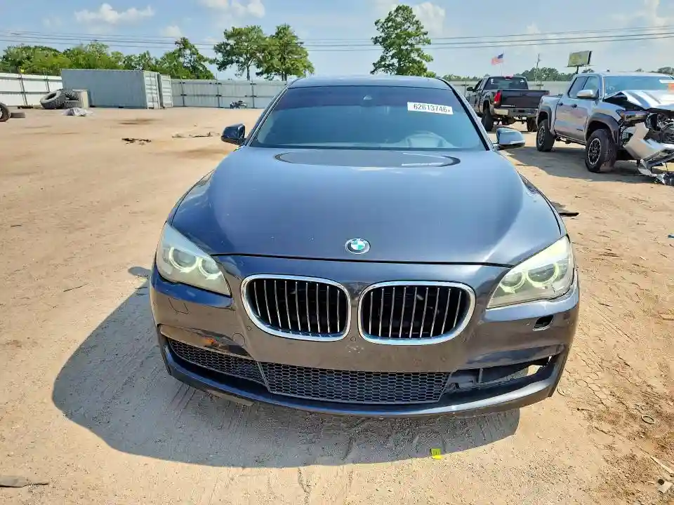 WBAYF4C53FGS99111 2015 BMW 7 SERIES-4