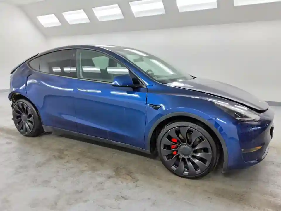 7SAYGDEF6NF389239 2022 TESLA MODEL Y-3