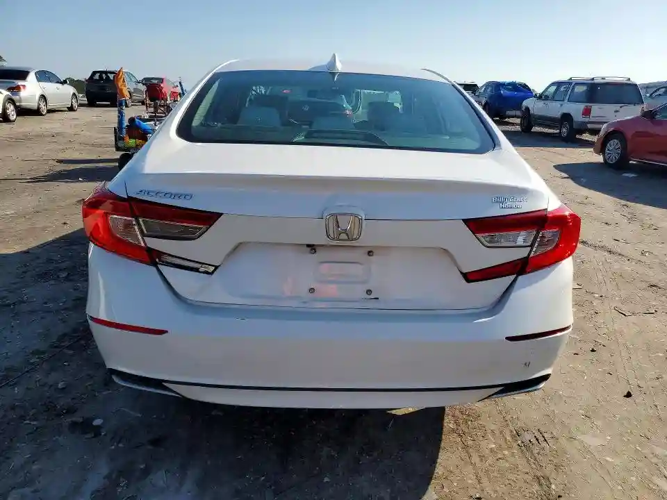 1HGCV1F17JA041324 2018 HONDA ACCORD-5
