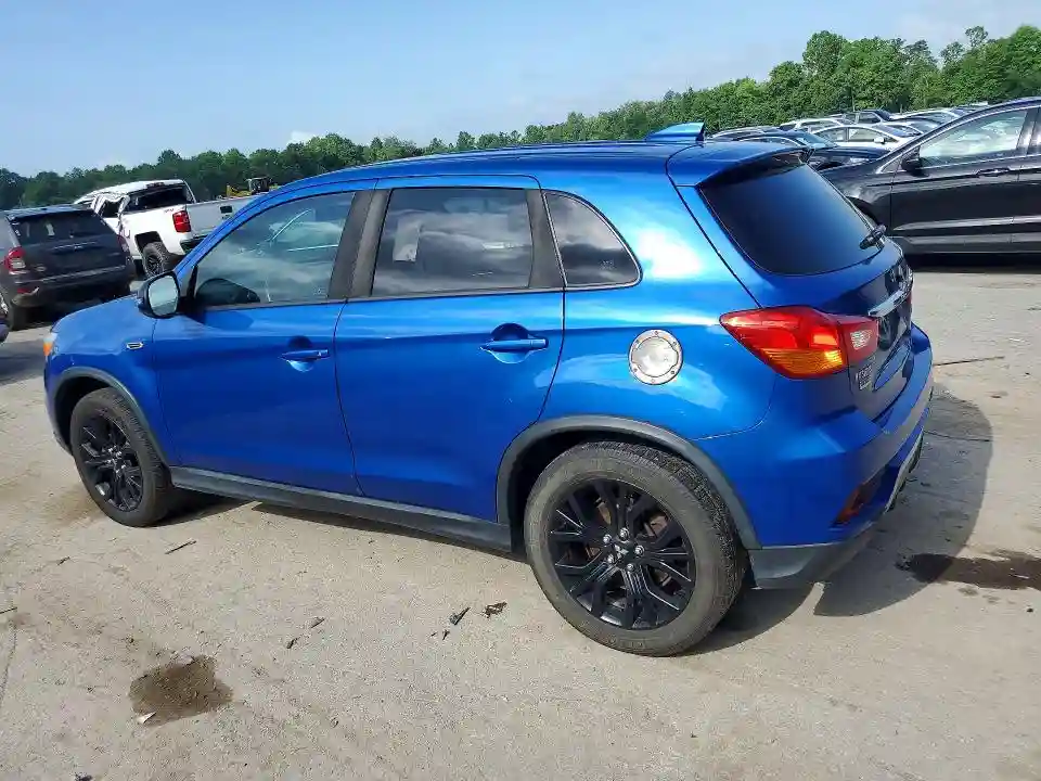 JA4AR3AU2JZ028970 2018 MITSUBISHI OUTLANDER-1