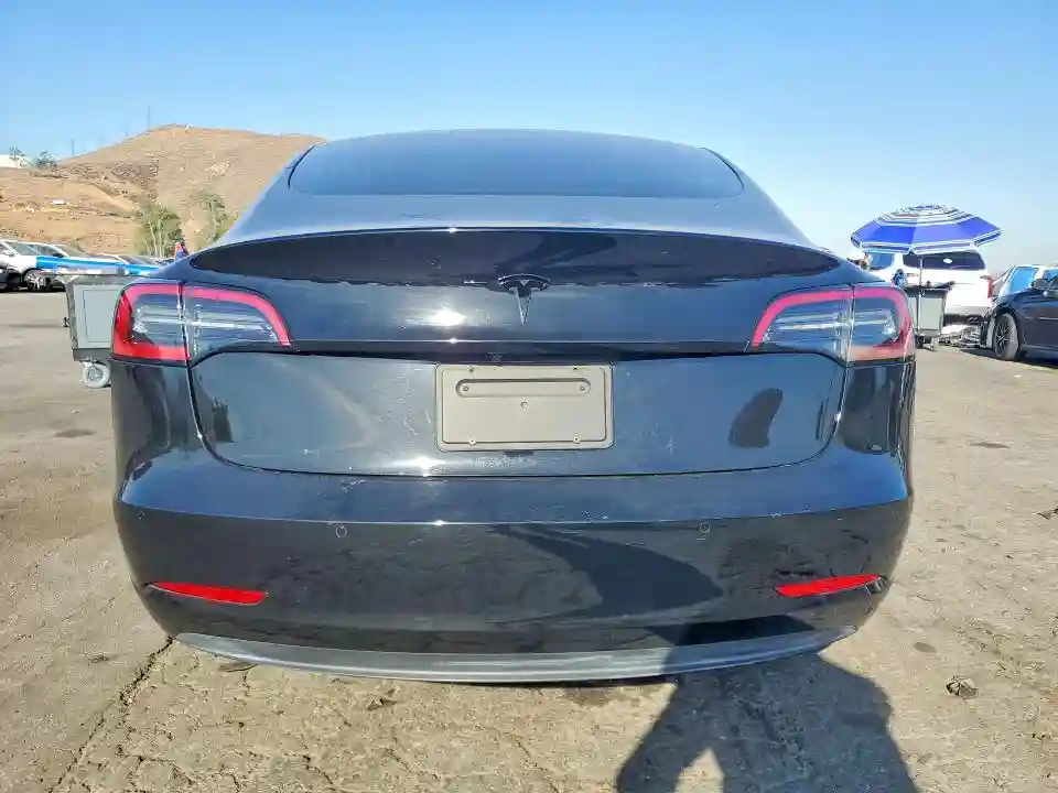 5YJ3E1EA7LF798797 2020 TESLA MODEL 3-5