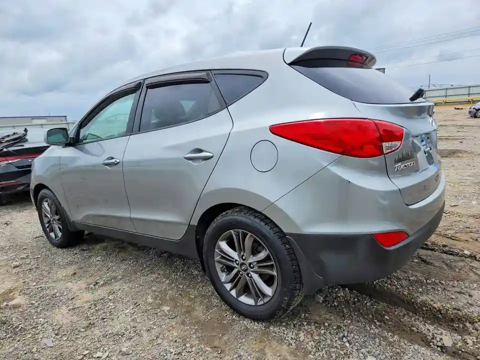 KM8JT3AF4FU025979 2015 HYUNDAI TUCSON-1