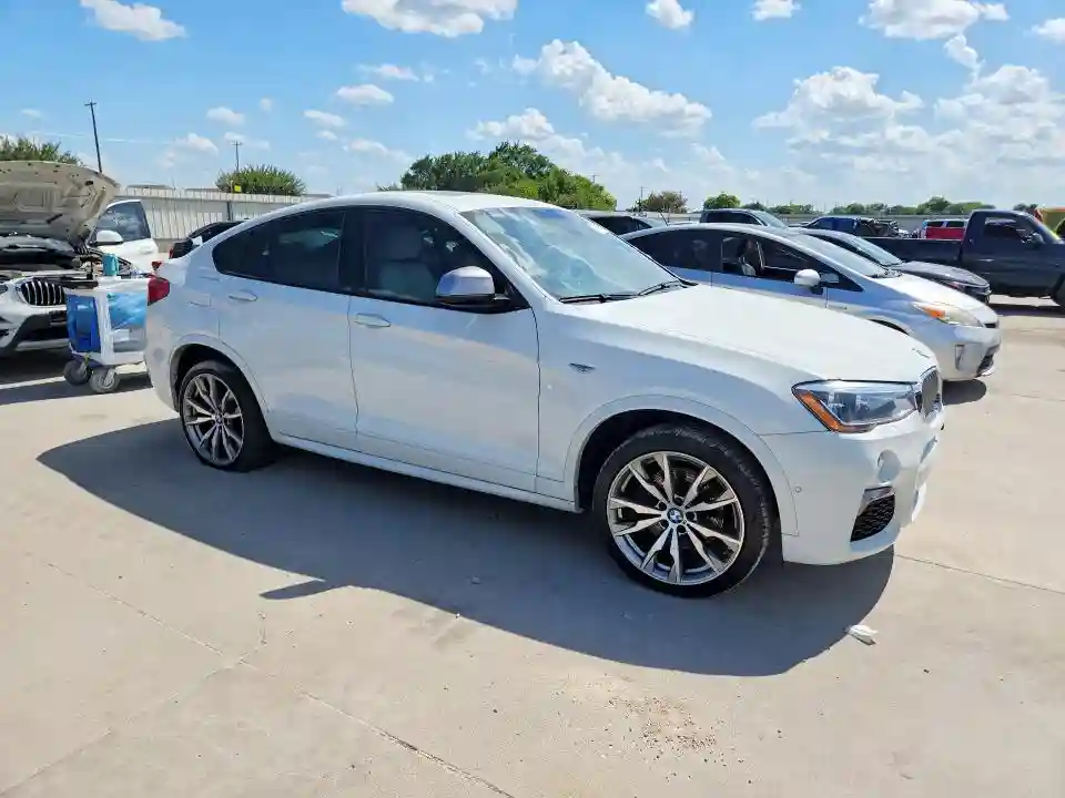 5UXXW7C53J0W64483 2018 BMW X4-3
