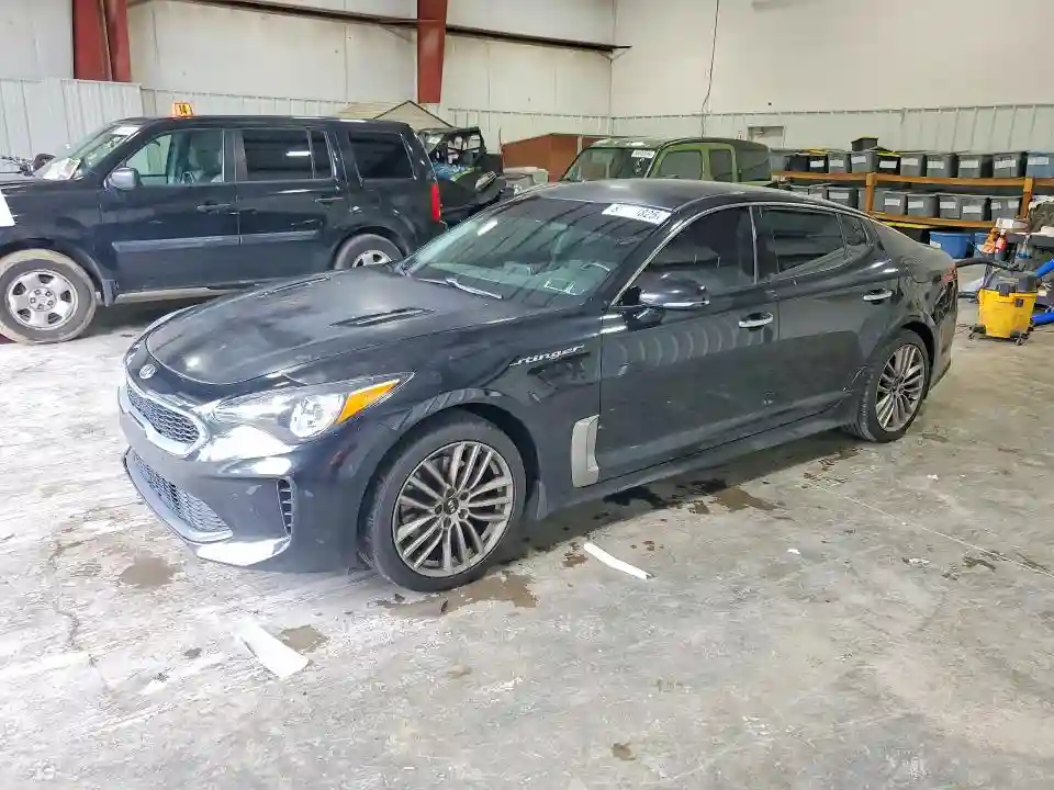 KNAE15LAXJ6013113 2018 KIA STINGER-0