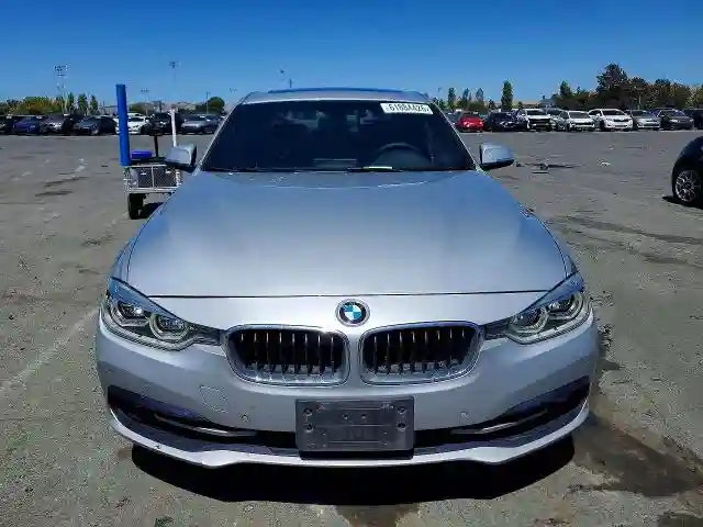 WBA8E1C57HK895095 2017 BMW 3 SERIES-4