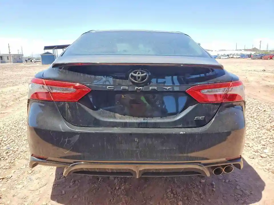 4T1B11HK0JU064210 2018 TOYOTA CAMRY-5