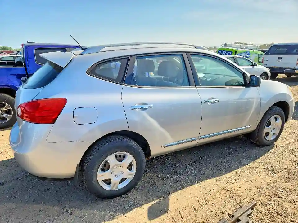 JN8AS5MV7FW769946 2015 NISSAN ROGUE-2