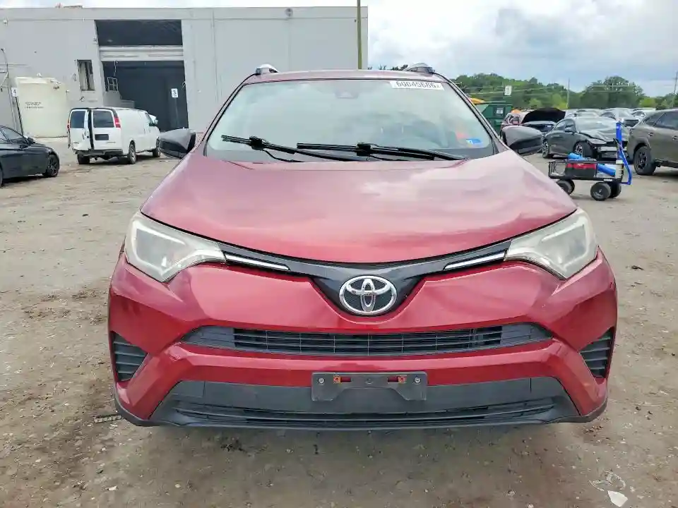 JTMBFREV9JD224278 2018 TOYOTA RAV4-4