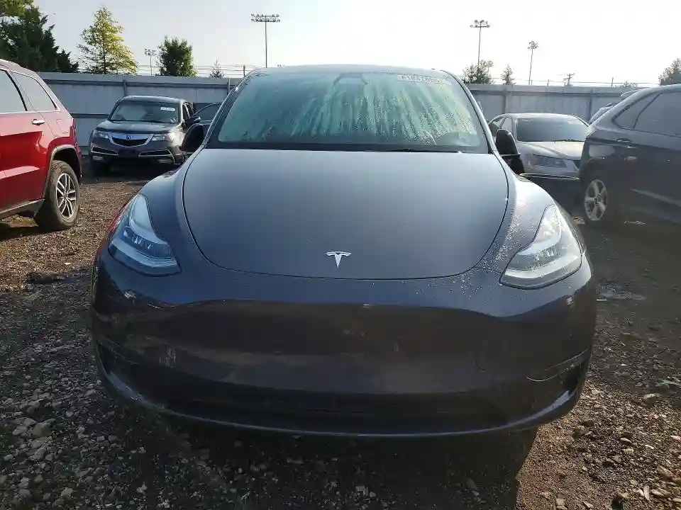 7SAYGDEE6NF401901 2022 TESLA MODEL Y-4