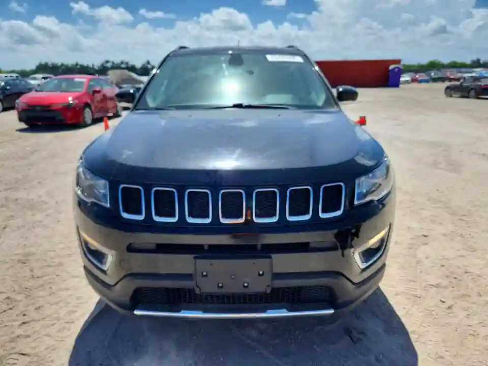 3C4NJDCB5KT767002 2019 JEEP COMPASS-4