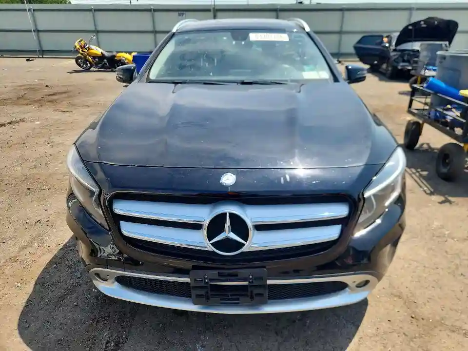 WDCTG4GB9FJ110775 2015 MERCEDES-BENZ GLA-CLASS-4