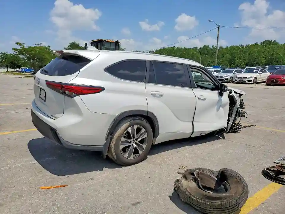 5TDKDRBH2PS026319 2023 TOYOTA HIGHLANDER-2