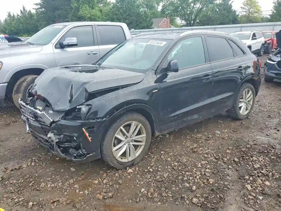 WA1BCCFS3JR023001 2018 AUDI Q3-0