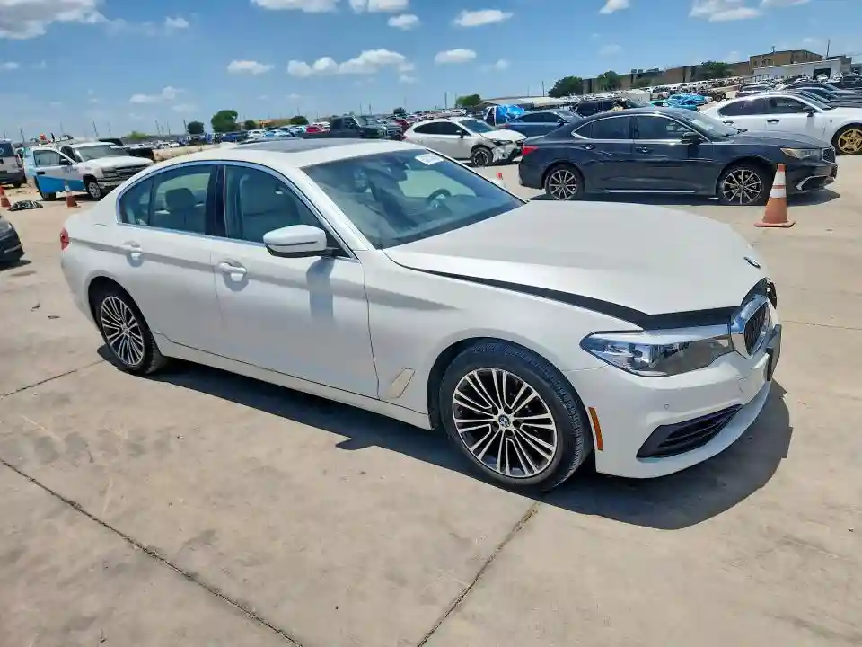 WBAJA5C5XKWW18753 2019 BMW 5 SERIES-3