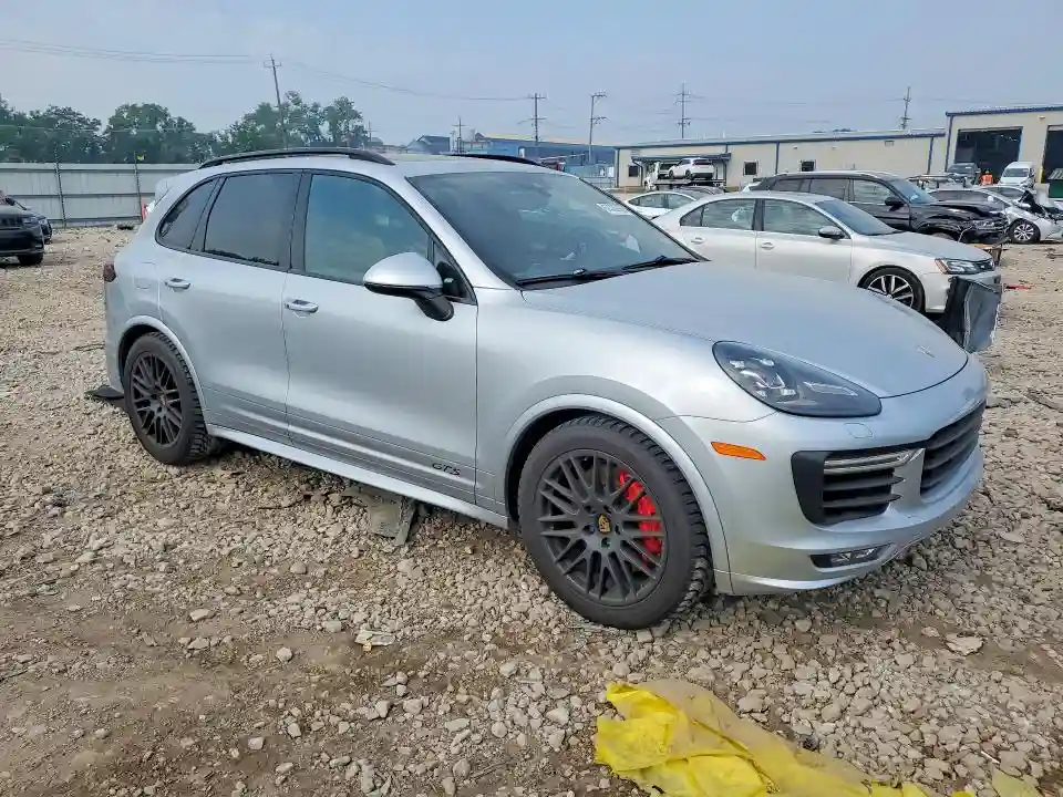 WP1AD2A21GLA72031 2016 PORSCHE CAYENNE-3