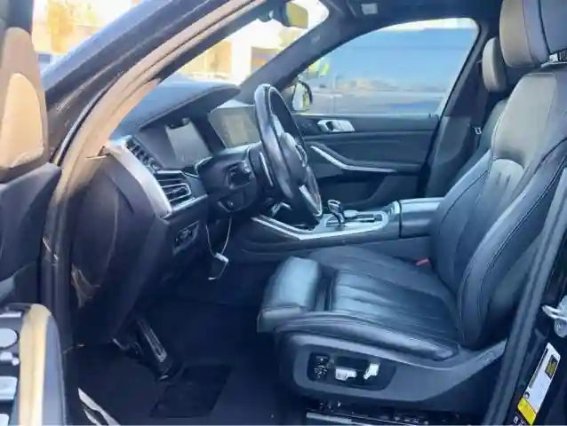 5UXCX6C02N9K13685 2022 BMW X7-4