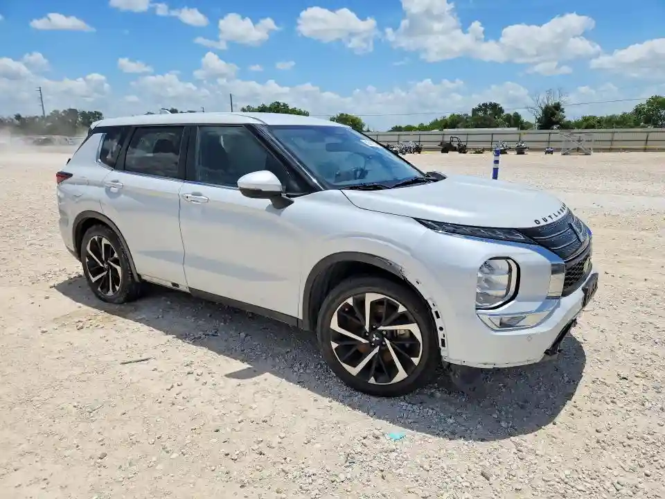 JA4J3UA82NZ086299 2022 MITSUBISHI OUTLANDER-3