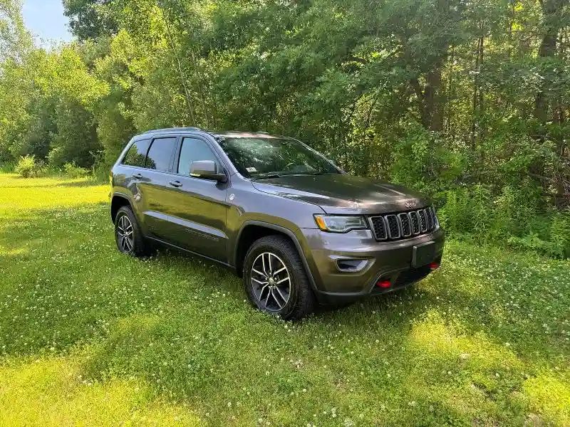 1C4RJFLGXJC300287 2018 JEEP GRAND CHEROKEE-0