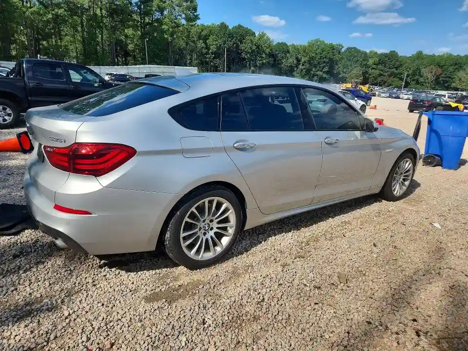 WBA5M4C3XHD187174 2017 BMW 5 SERIES-2