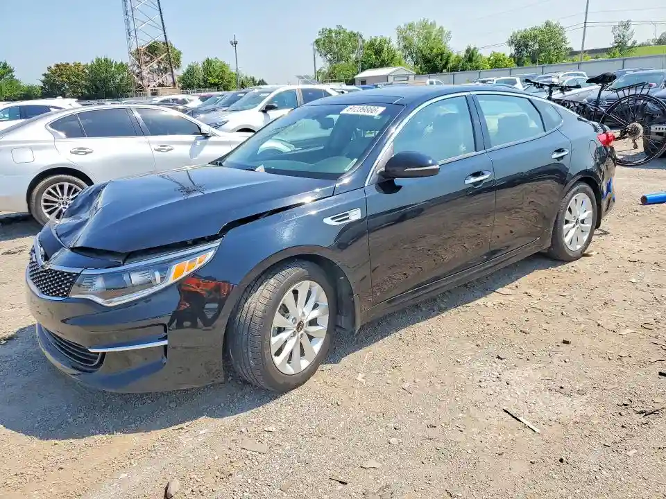 5XXGU4L31JG260715 2018 KIA OPTIMA-0