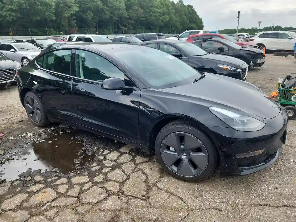 5YJ3E1EA9PF668011 2023 TESLA MODEL 3-3