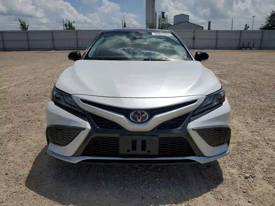 4T1K61AK0MU443563 2021 TOYOTA CAMRY-4