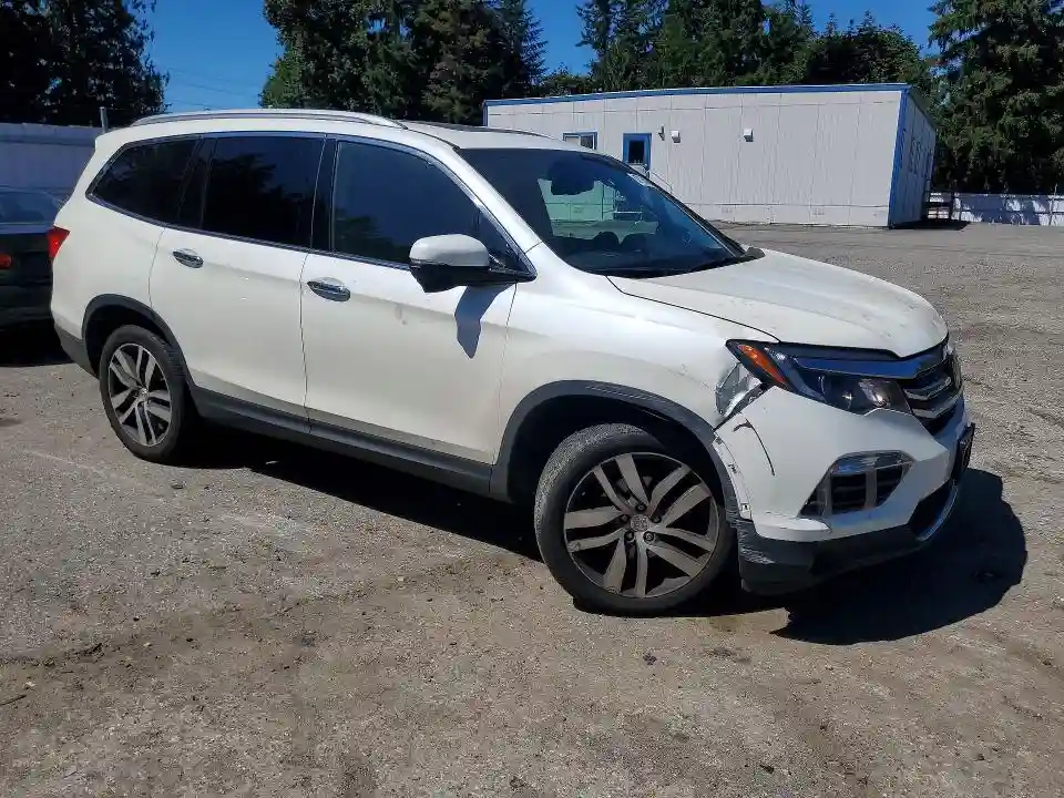 5FNYF6H94HB003049 2017 HONDA PILOT-3