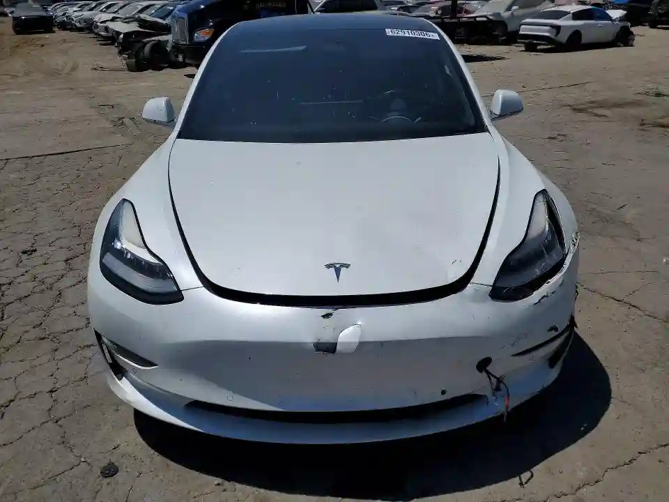 5YJ3E1EB7KF512678 2019 TESLA MODEL 3-4