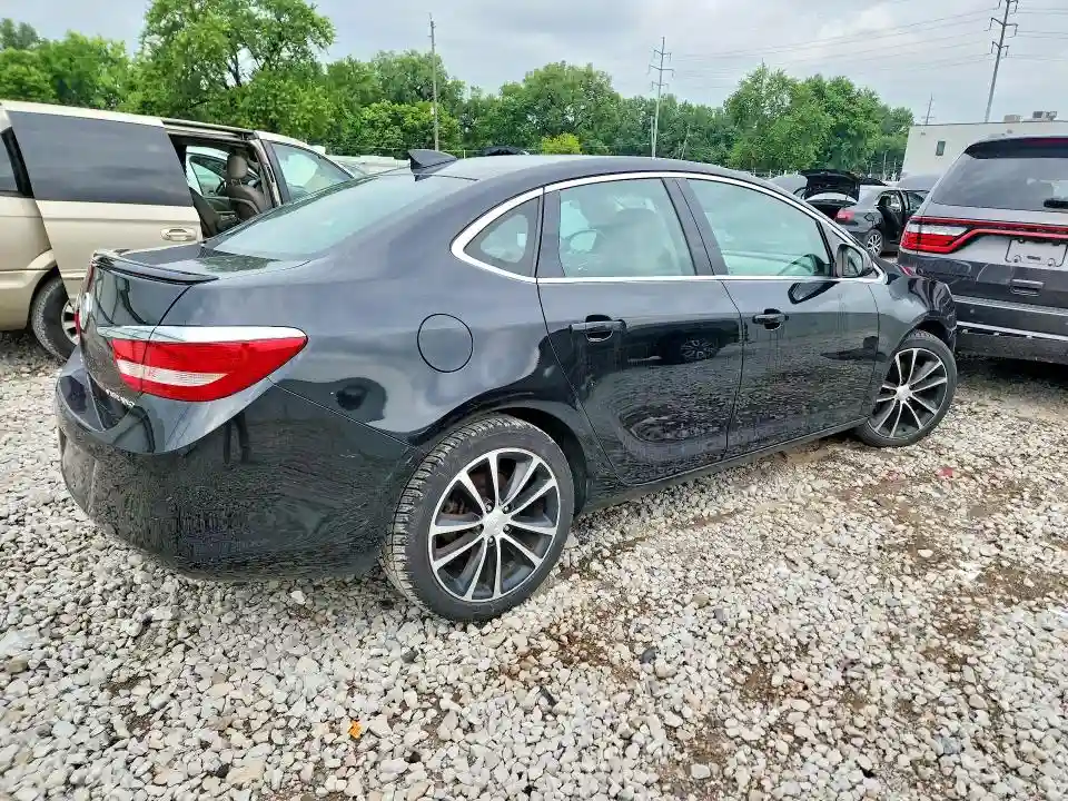 1G4PW5SK7G4181797 2016 BUICK VERANO-2