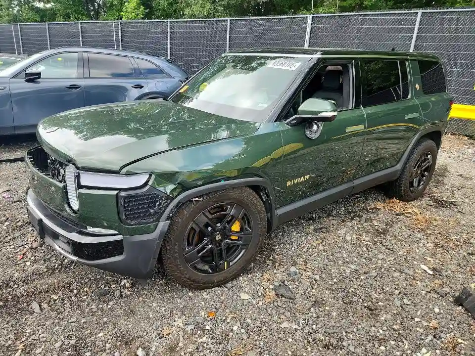 7PDSGABA4PN017440 2023 RIVIAN RIS-0