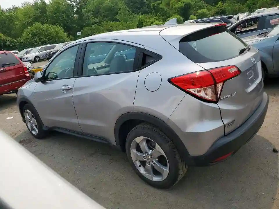 3CZRU6H39JM717924 2018 HONDA HR-V-1
