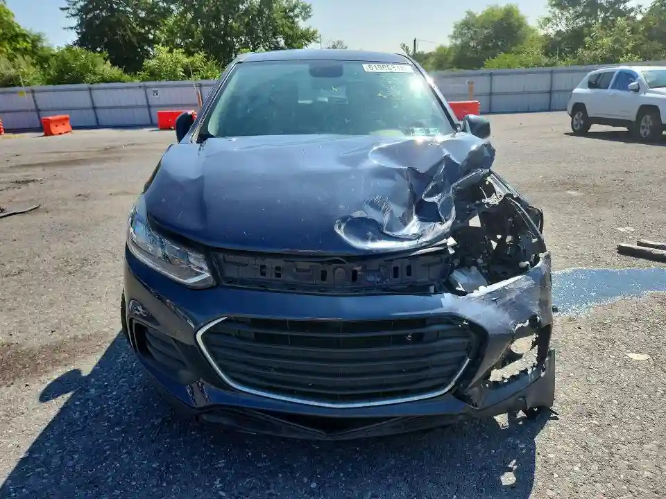 3GNCJKSB9KL168334 2019 CHEVROLET TRAX-4