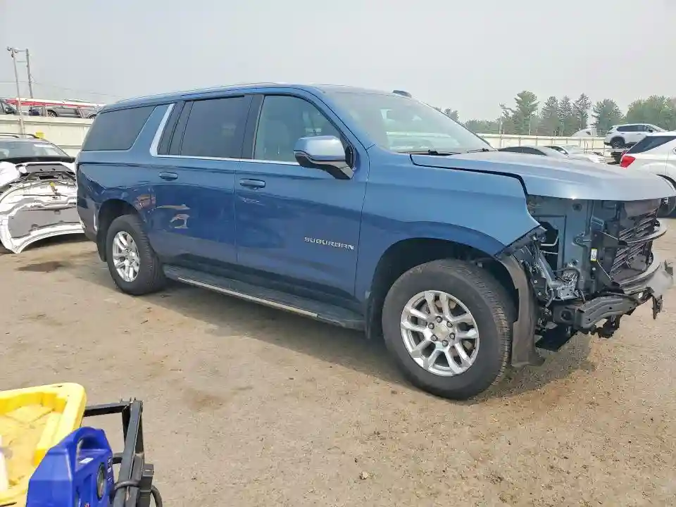 1GNS6CRD8SR299189 2025 CHEVROLET SUBURBAN-3