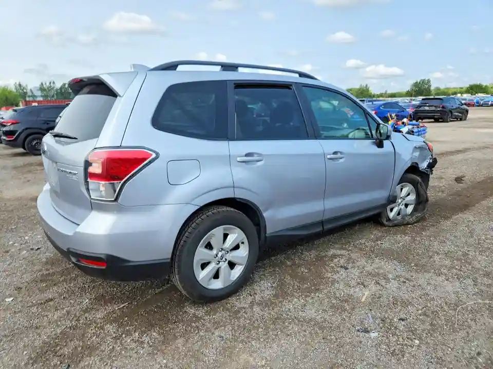 JF2SJEDC0HH501671 2017 SUBARU FORESTER-2