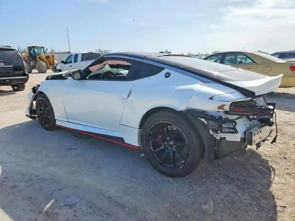 JN1BZ4CH2RM362394 2024 NISSAN Z NISMO-1