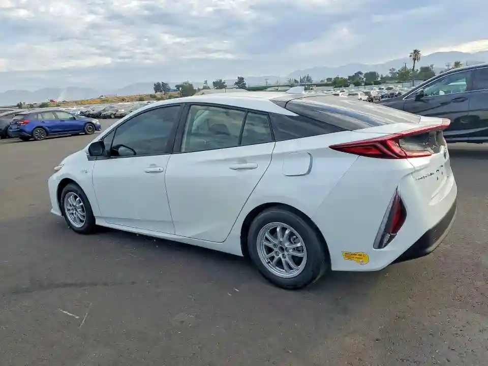 JTDKAMFP6N3212148 2022 TOYOTA PRIUS-1