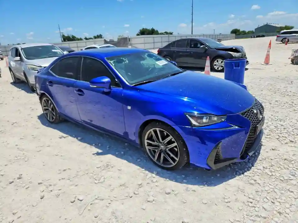 JTHBA1D2XK5085361 2019 LEXUS IS-3