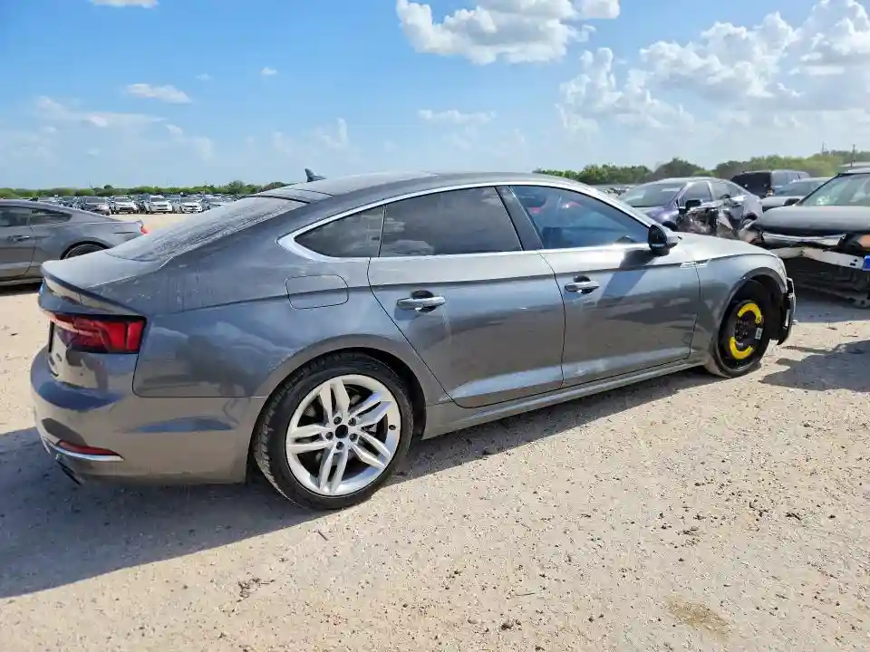 WAUANCF53KA062741 2019 AUDI A5-2