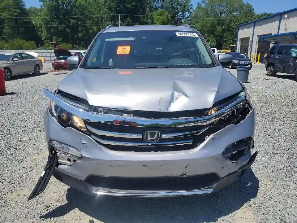 5FNYF5H96JB014215 2018 HONDA PILOT TOUR-4