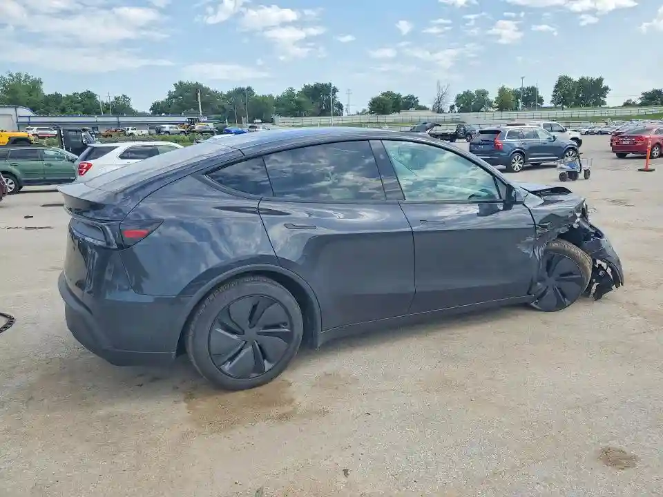 7SAYGDEDXTF437983 2026 TESLA MODEL Y-2
